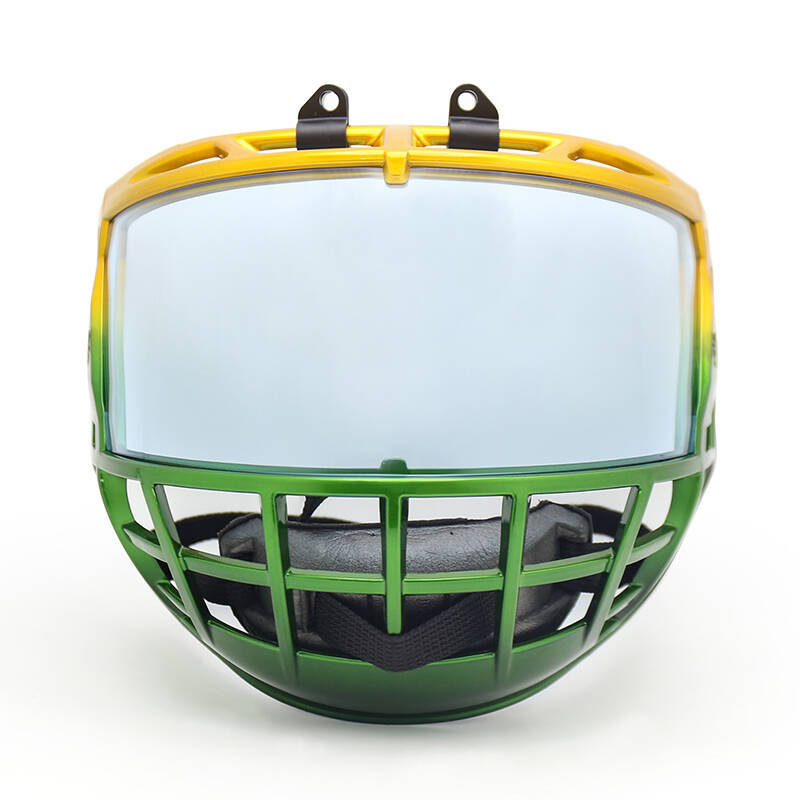How the Gradient Ice Hockey Cage with Visor Improves Performance and Comfort