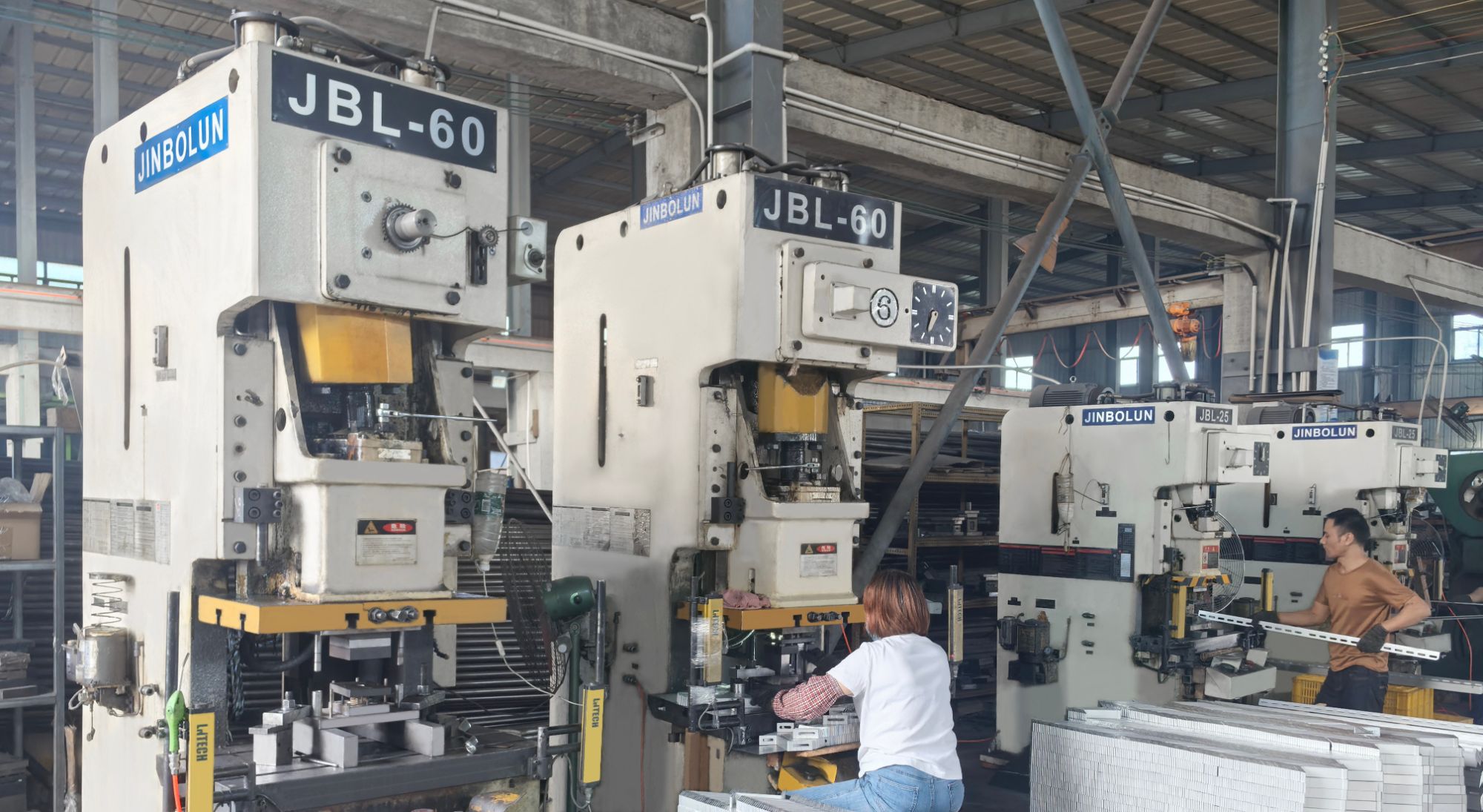 Solar Carport Mounting System Suppliers in China: Top Manufacturers and Distributors for Sustainable Energy Solutions