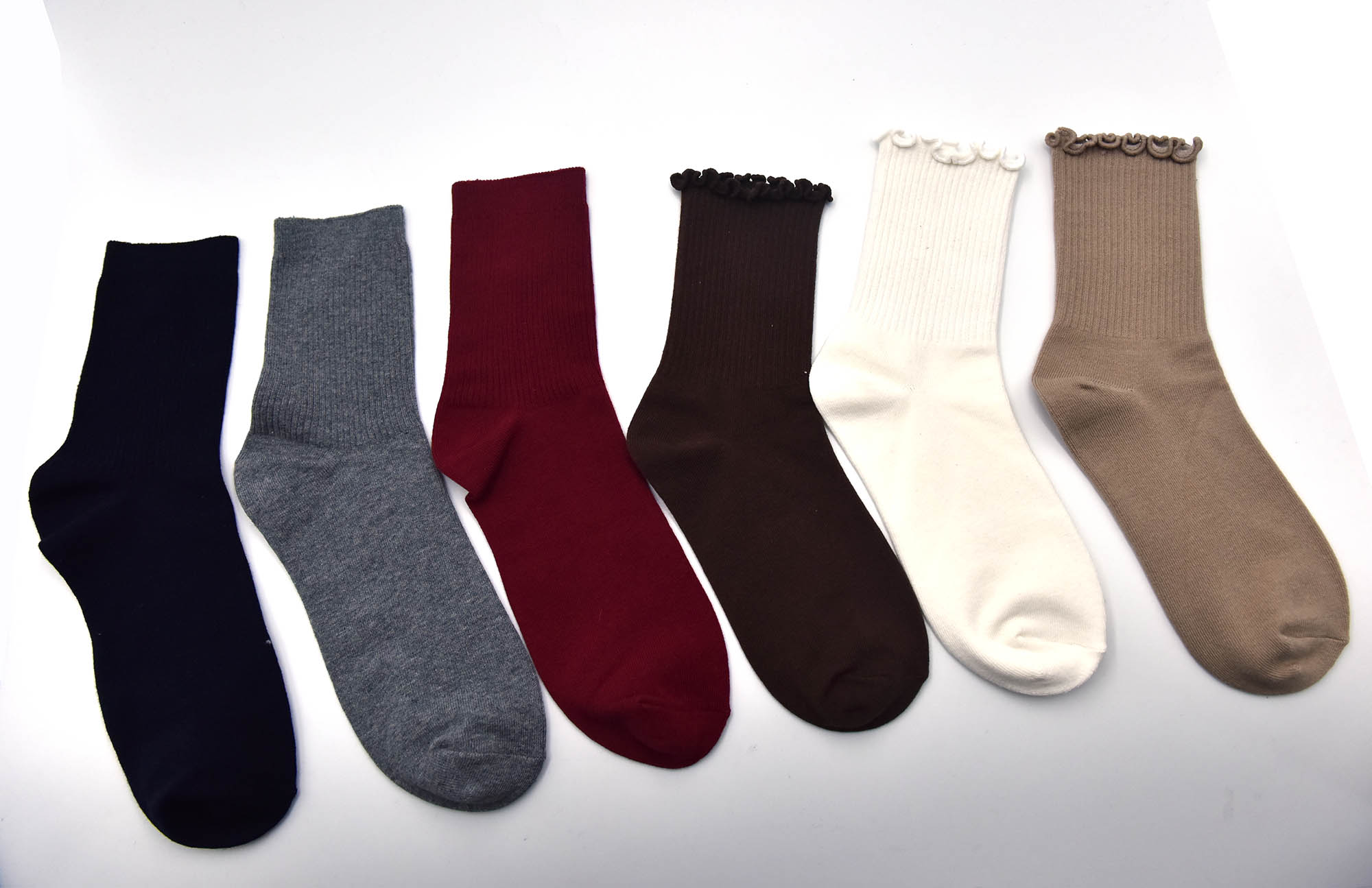 Top Cotton Socks Manufacturer: Quality Craftsmanship for Everyday Comfort