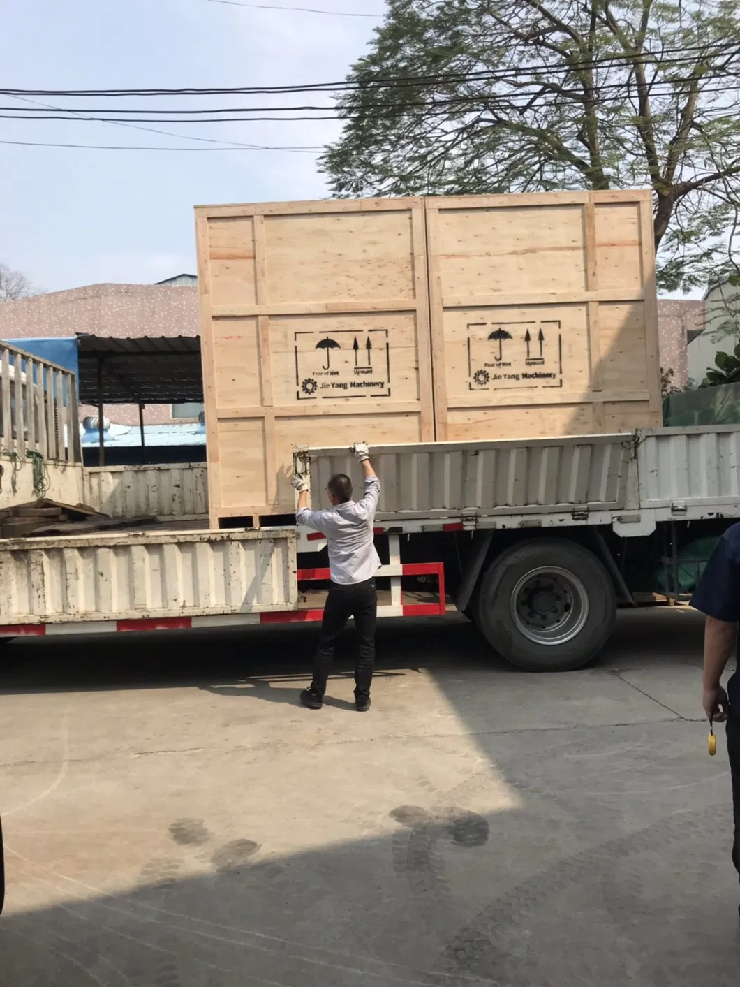 45 Ton Plastic Injection Machine for Making European Gauge Plug